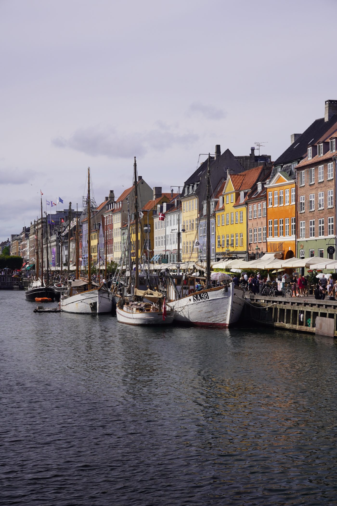Nyhavn up close